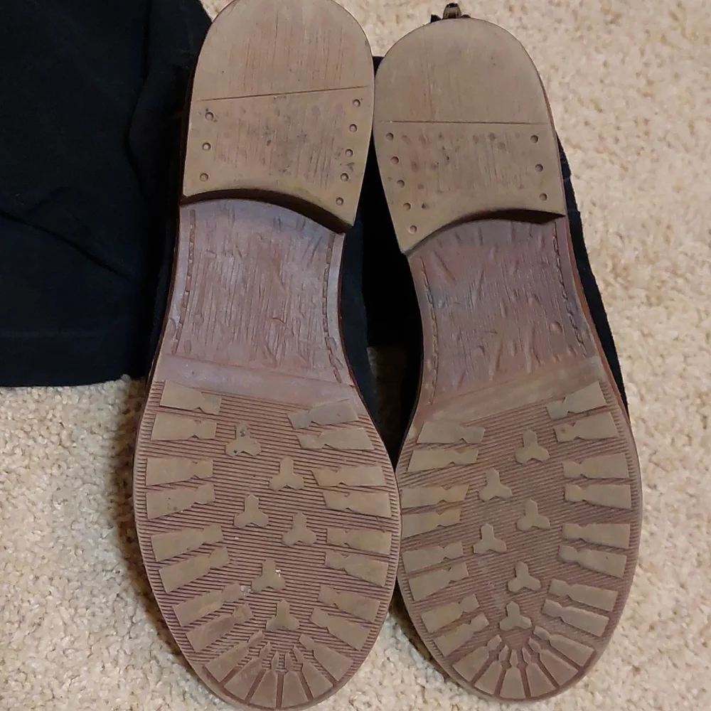 Kensie black suede